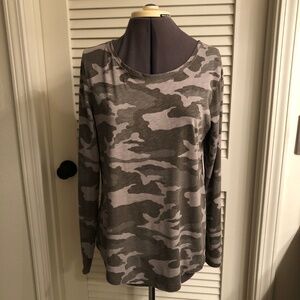 Sonoma Longsleeve Camouflage T-Shirt Size Medium